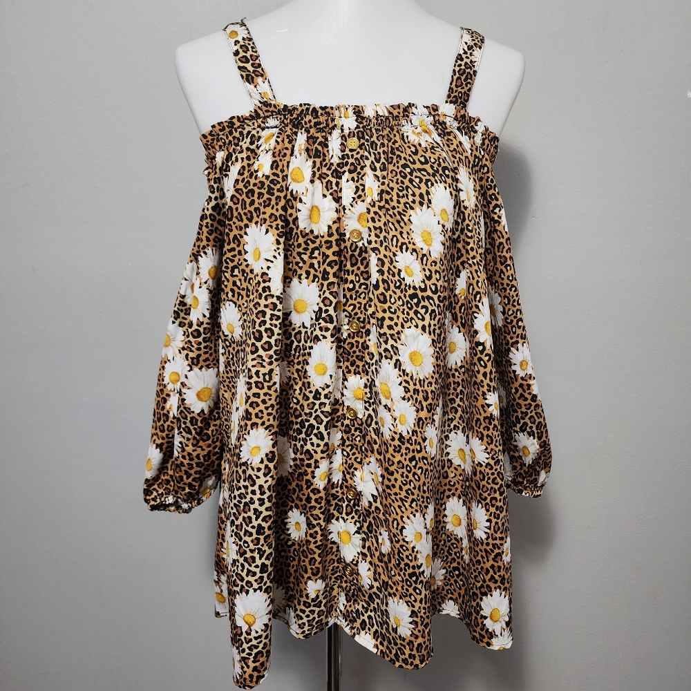 Mileage Tan Leopard Daisy Cold Shoulder Blouse Size 1X